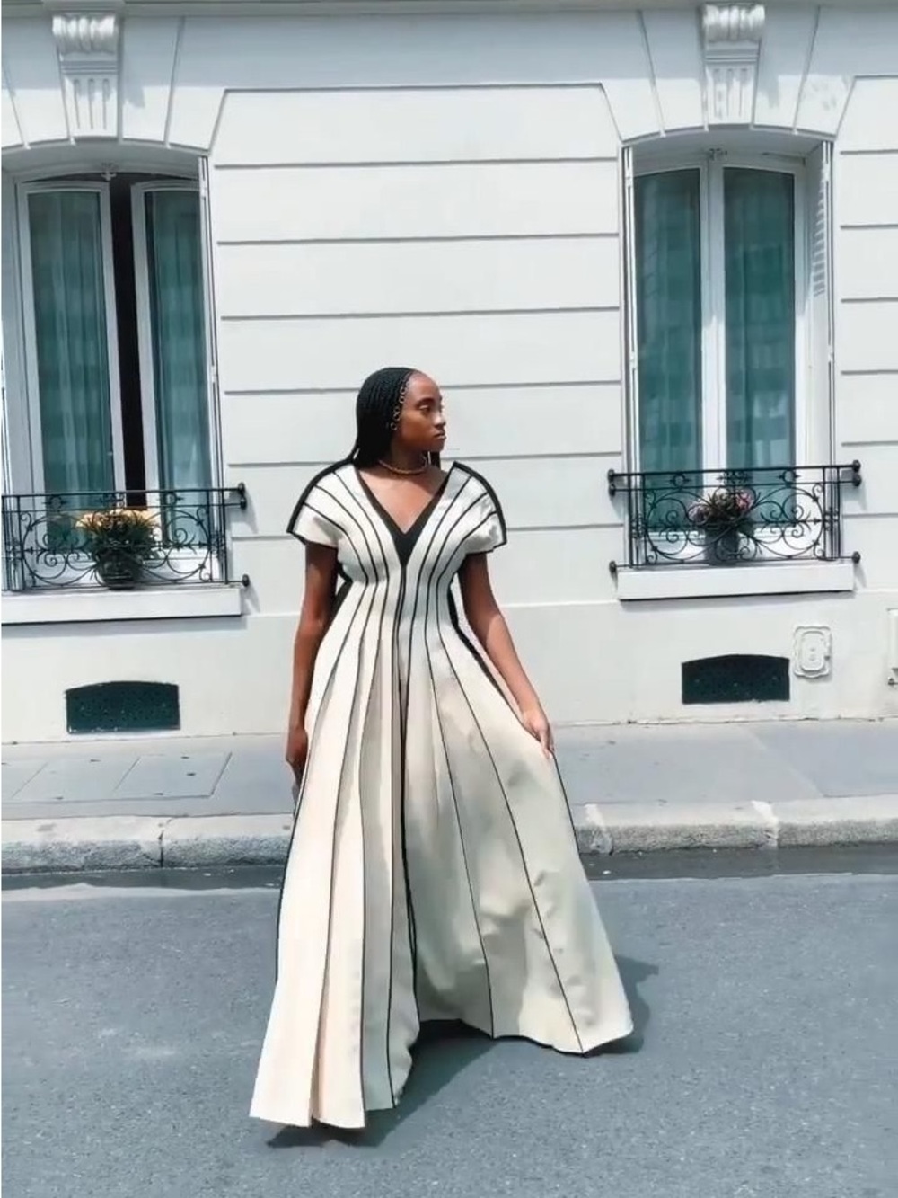Tory Burch Crepe Long Dress In Vanilla Custard $2,498 4 - Picture 2 of 13